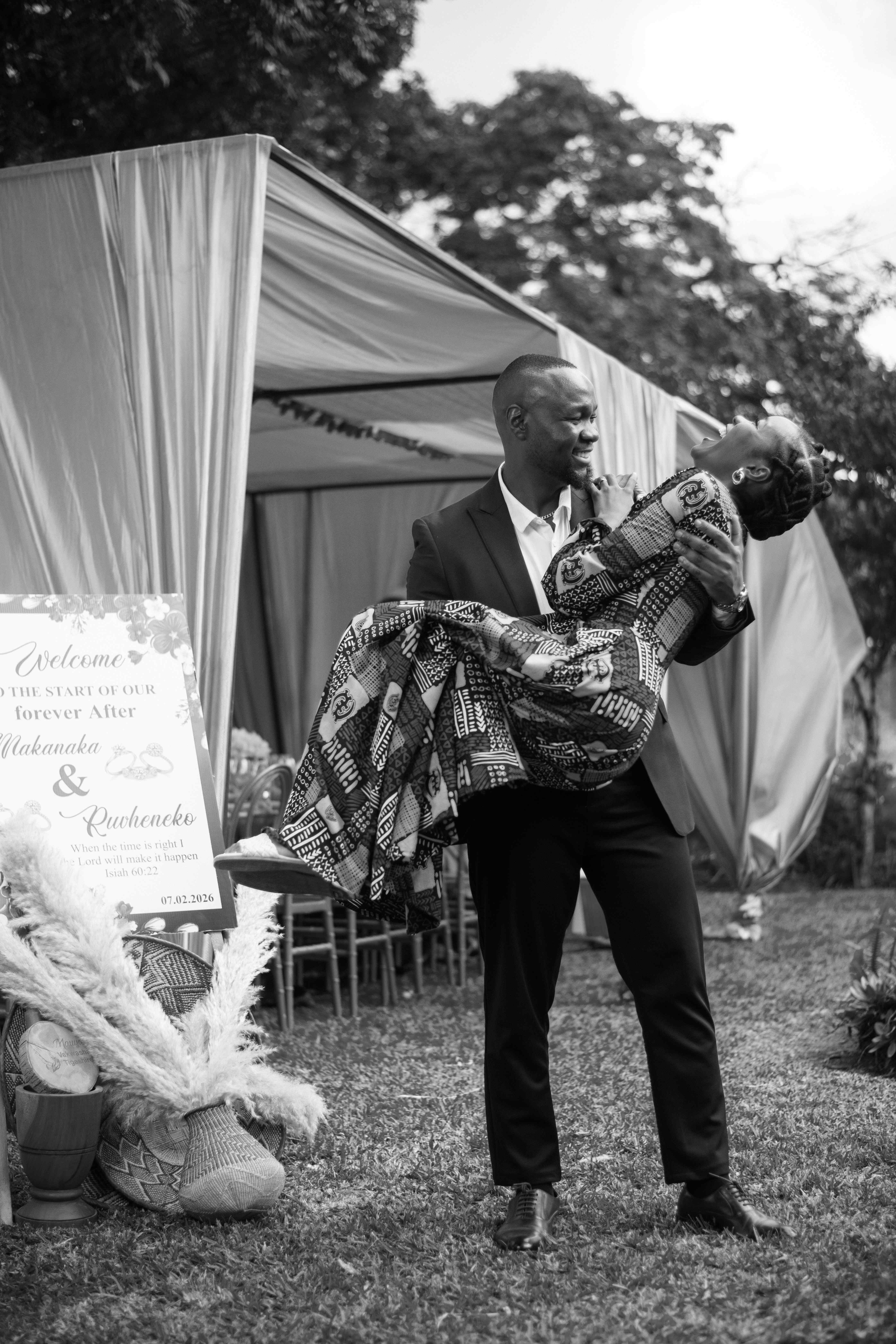 Rue carrying Maka, both laughing joyfully